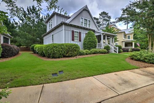 Billede fra billedgalleriet på Lake Oconee Cottage with Porch-Special Masters Rate! i Greensboro