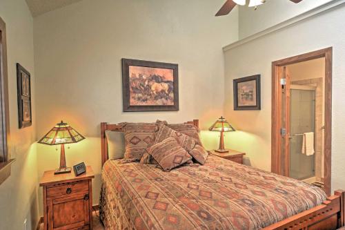 Katil atau katil-katil dalam bilik di Red River Home with 2 Balconies - 1 Block to Main St!
