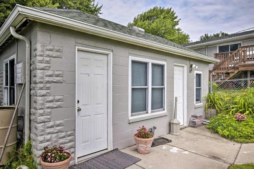 Gallery image of Updated Lake St Clair Cottage with Shared Amenities in Chesterfield