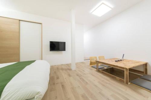 House[1Room]/4 peoples/Tanimachi 6 Chome