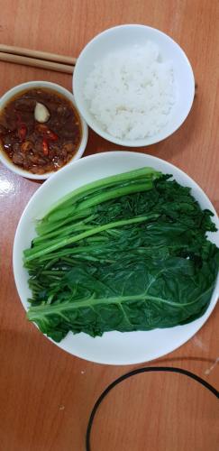 Makanan di atau berdekatan homestay