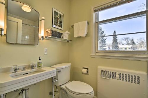 Gallery image of Townhome with Fast and New WiFi - Walk to Downtown! in Bozeman