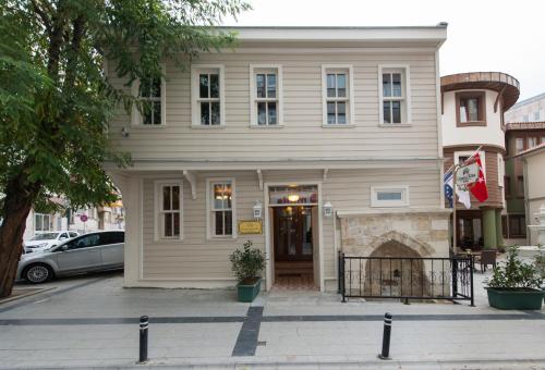 El edificio en el que está el hotel