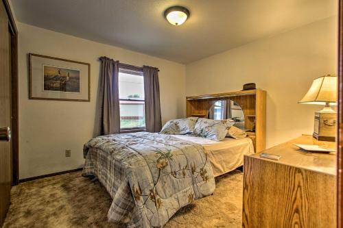 Gallery image of Cozy Anglers Apt - Steps to Trout Fishing River! in Columbus