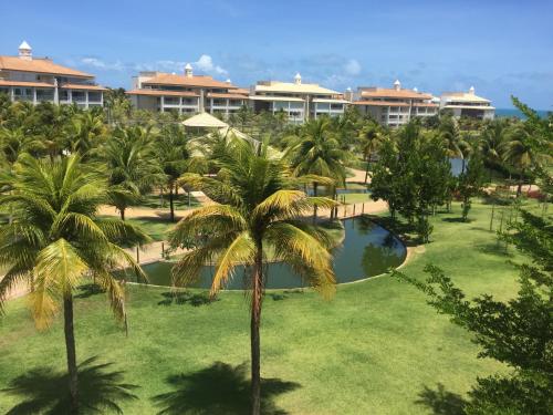 Uma vista da piscina em Golf Ville Resort Residence ou nos arredores
