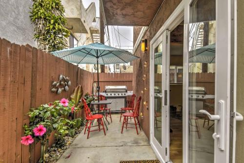Oxnard Apt with Patio Walk to Silver Strand Beach!