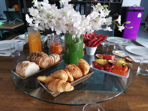 Đồ ăn tại/gần biệt thự