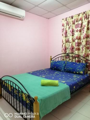 Postel nebo postele na pokoji v ubytování LAYLA INN