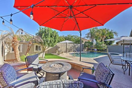 La alberca dentro o cerca de Arizona Retreat with Heated Pool, Fire Pit and Grill!