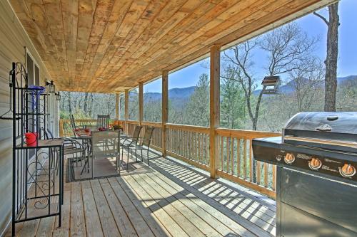 Gallery image of Private Smoky Mountain Home with Porch and Peak Views! in Wayah Depot