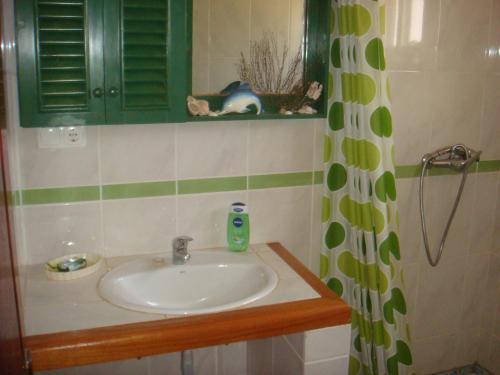 Koupelna v ubytování Akwaba chambre double et salle de bain privative
