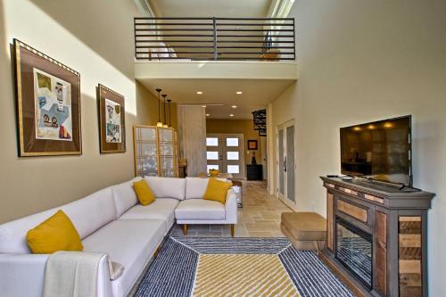 Gallery image of Cozy Casita with Mtn View and Pool and Hot Tub Access in Carefree