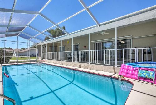a large swimming pool with at 1 Mi to Weeki Wachee Home with Pool in Spring Hill in Spring Hill