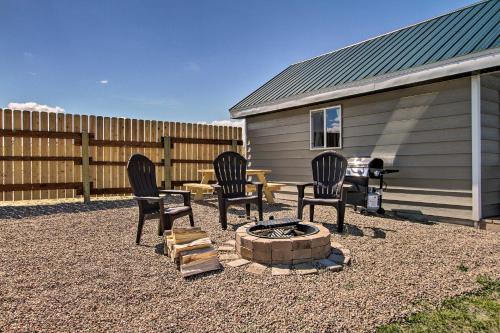 Φωτογραφία από το άλμπουμ του Pano Views! Custom Cabin on Rocky Mountain Front σε Augusta