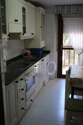A kitchen or kitchenette at Skala