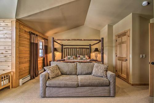 Gallery image of West Dover Cabin with Game Room, 4 Mi to Mt Snow! in West Dover