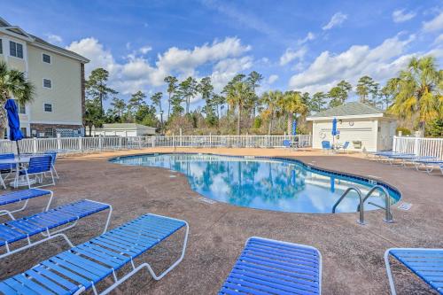 Charming Myrtle Beach Resort Condo - 2 Mi to Ocean