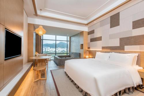 Photo de la galerie de l'établissement Holiday Inn Resort Yichun Mingyue Mountain, an IHG Hotel, à Yichun