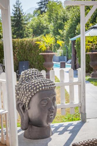 Photo de la galerie de l'établissement Le Verseau, à Brides-les-Bains