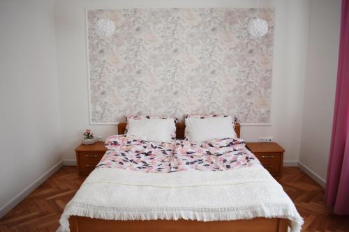 Ένα ή περισσότερα κρεβάτια σε δωμάτιο στο Cozy apartment in Tarnow