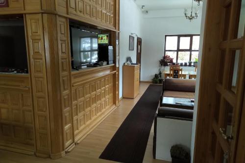 Küche/Küchenzeile in der Unterkunft Apartments and Rooms Vicko
