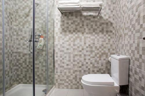 Ένα μπάνιο στο Renewed Apartment in Alfama (near the Cathedral)