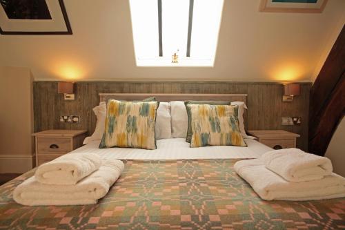 Ένα ή περισσότερα κρεβάτια σε δωμάτιο στο Y Capel Guest House