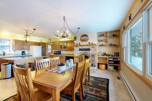 Dapur atau dapur kecil di Briar's Hideaway