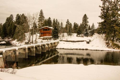Gallery image of Forest Cabin in McCall