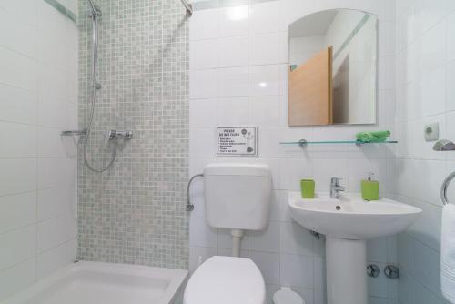 Koupelna v ubytování Apartments Bosko