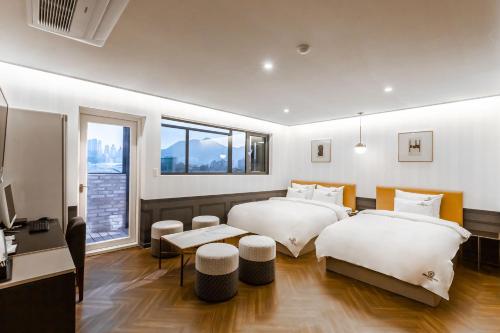 Gallery image of Browndot Hotel Sasang Renecite in Busan