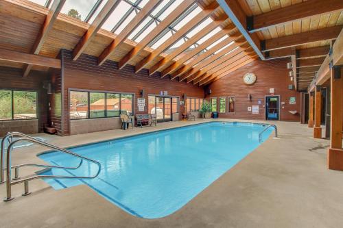 Mountain Side Condo – Photos 3