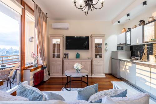 Your Home Away From Home – Photos 2