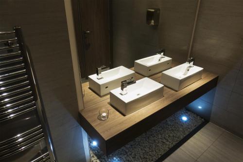 Een badkamer bij Hotel U Kříže