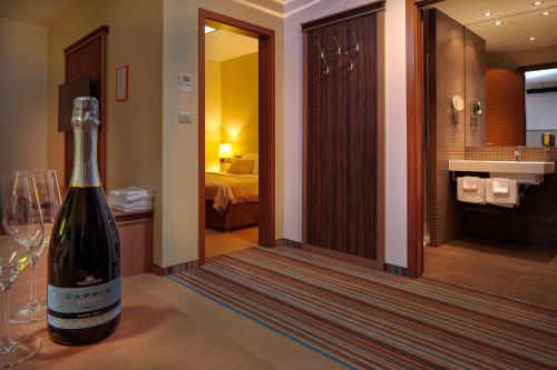 波斯托伊納的住宿－嘉仕酒店，相簿中的一張相片