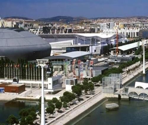 Parque das Nações, near Airport, Metro Station
