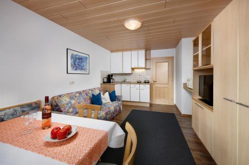 Η κουζίνα ή μικρή κουζίνα στο Garni-Hotel Wiesental
