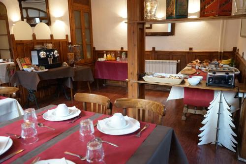 Mad på hotellet eller i nærheden