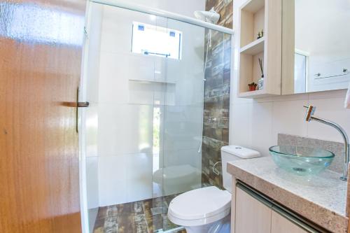 Koupelna v ubytování Morada Coqueiral do Rosa I