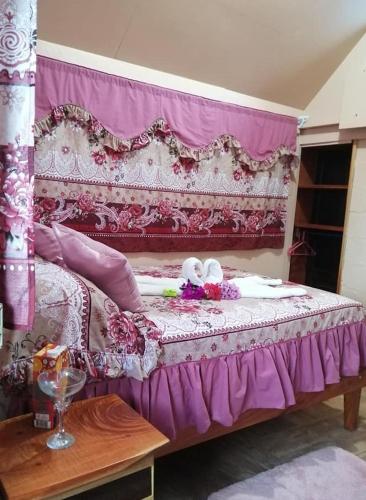 Katil atau katil-katil dalam bilik di Pensión y Cabinas Colibrí B&B Costa Rica