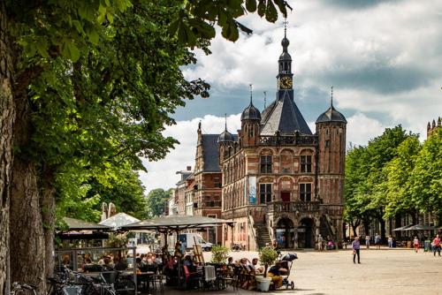 Zdjęcie z galerii obiektu Sfeervolle woning dichtbij centrum Deventer w mieście Deventer