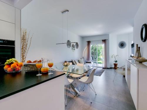 Luxury 3 Bedroom Apartment, Albufeira Resort