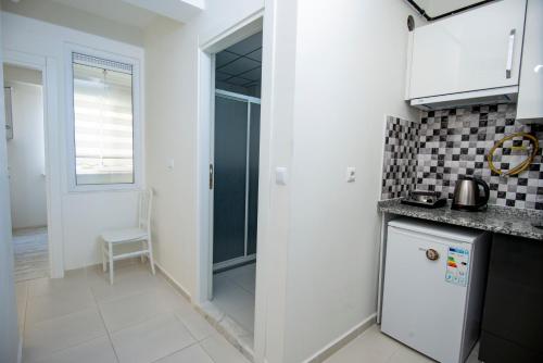 Dapur atau dapur kecil di Arney Suites