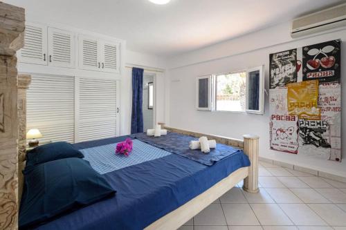 Un pat sau paturi într-o cameră la Villa Ca Daniela