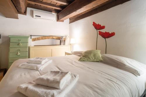 Lambertesca Loft by Mmega