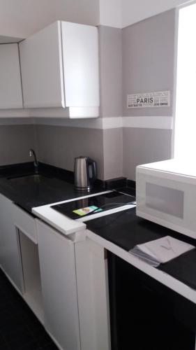 Una cocina o cocineta en Alquileres Temporarios by CLH Rentals
