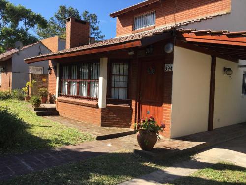 El plano del piso de Chalet en Villa Gesell