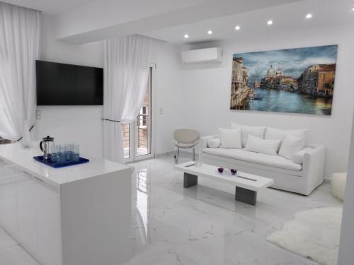 Despina's Lux apt Downtown