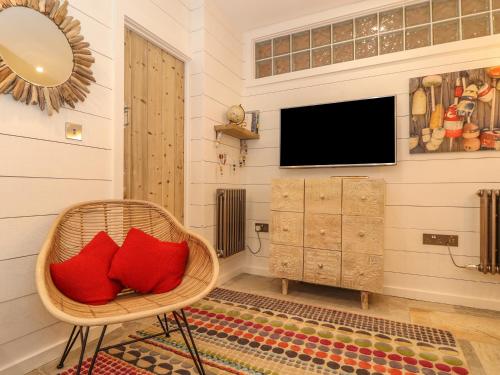 Beach Hut – Photos 5