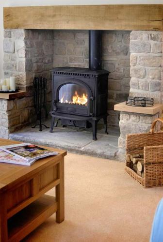 The Lake Cottage – Photos 3